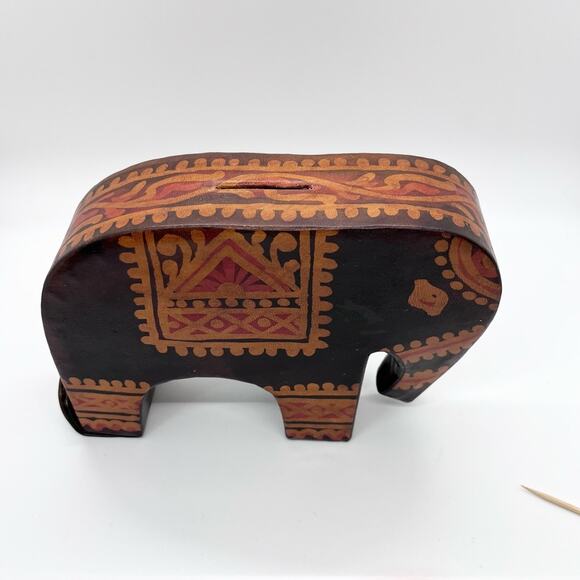 Leather Elephant Piggy Bank Tooled Coin Brown Red Boho Retro 7"x5" India Whimsy - Picture 3 of 6
